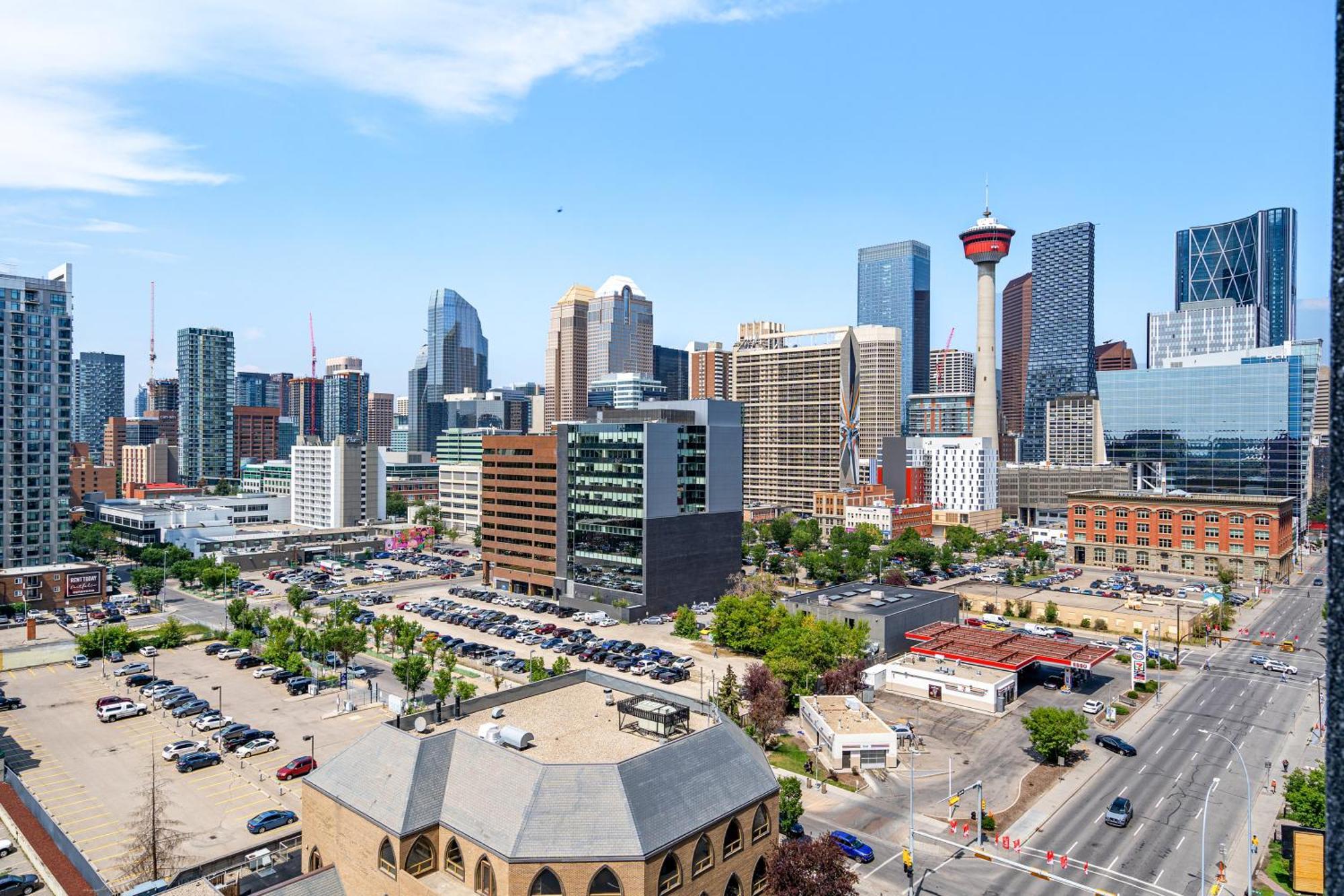 YYC City Centre Retreat - 1Br Condo With Desk מראה חיצוני תמונה